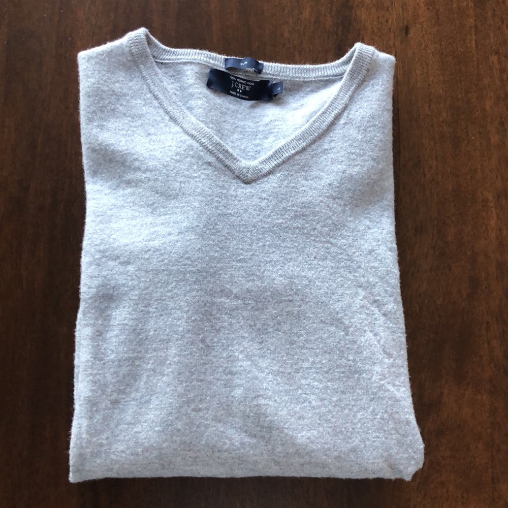 J crew women’s wool grey v neck sweater large